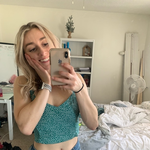 Meet your Posher, Lexi - Picture 1 of 1